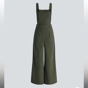 Army green oversized corduroy jumper.